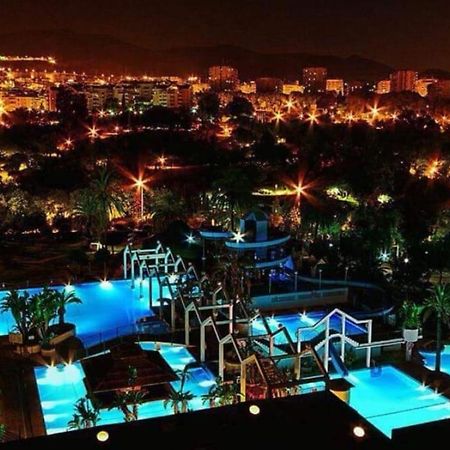 Precioso Apartamento Frente Al Mar Benalbeach Apartment เบนัลมาเดนา ภายนอก รูปภาพ